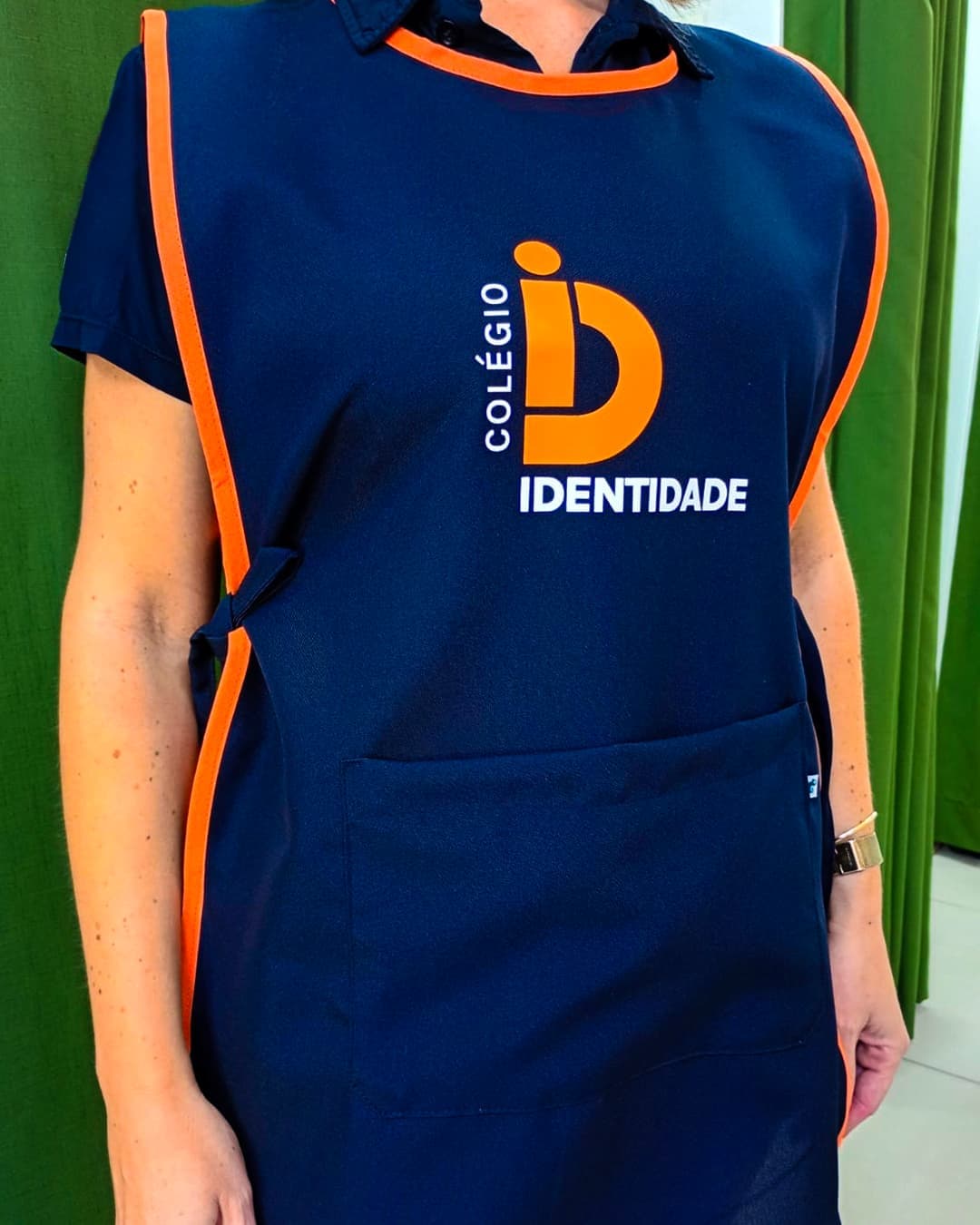 Uniforme do Colégio Identidade no portfólio da Calango